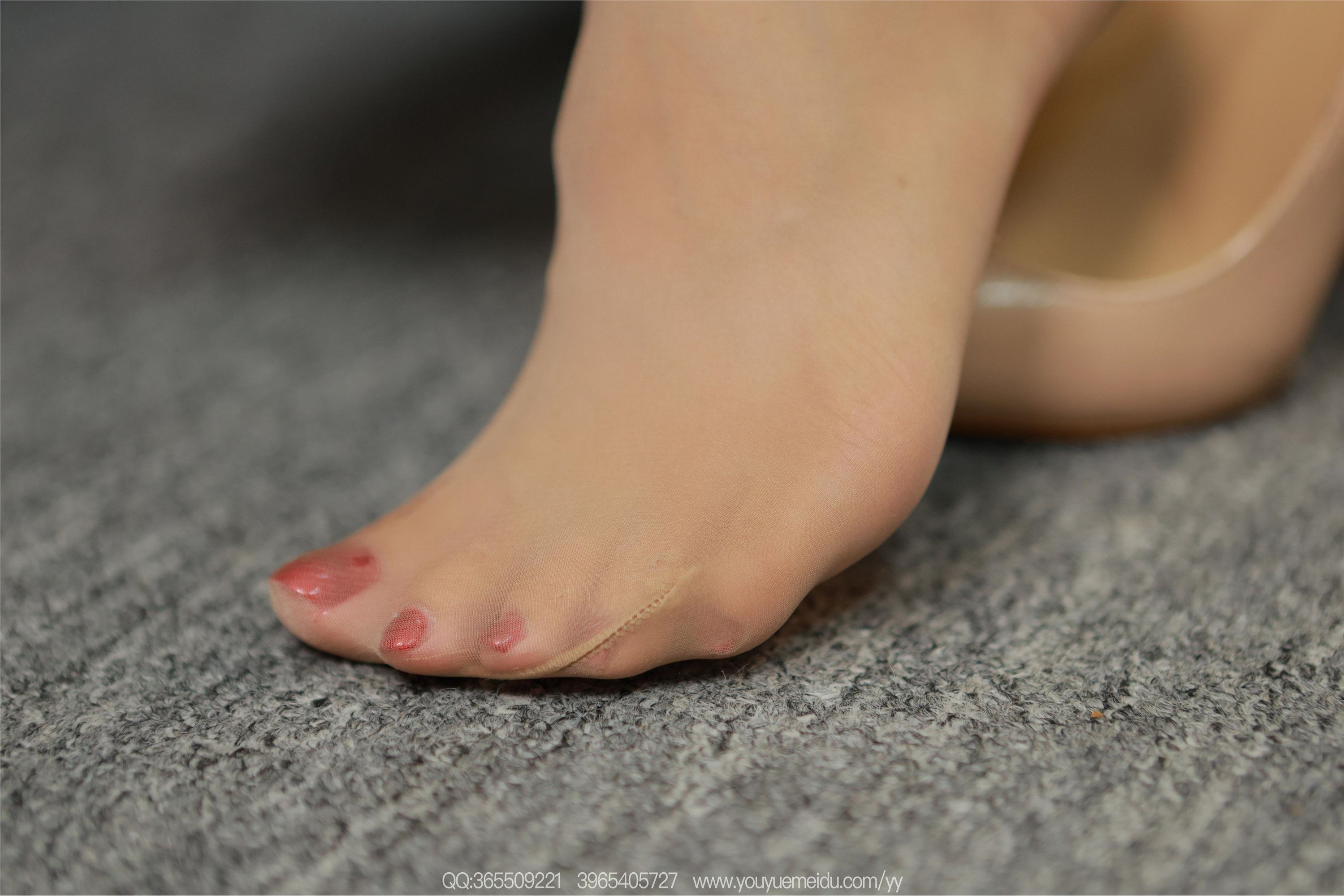 IESS异思趣向  2025.09.14 丝享家 2157 美子《油亮薄丝》